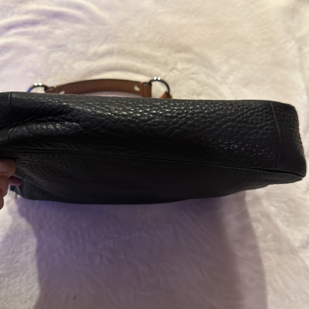 Coach black pebbled leather shoulder handbag - Picture 7 of 12